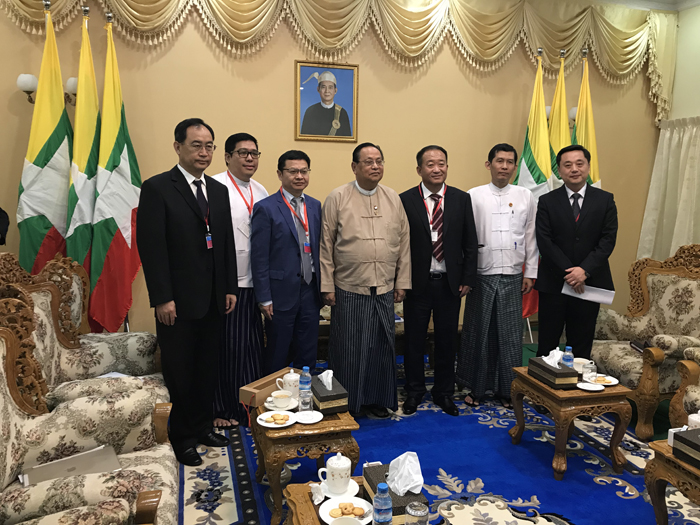 1541662187864502.jpg 会见电力部长-1.jpg