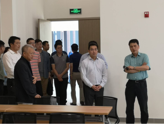 918博天堂代表陪同副司长一行参观电建安哥拉中心 .png