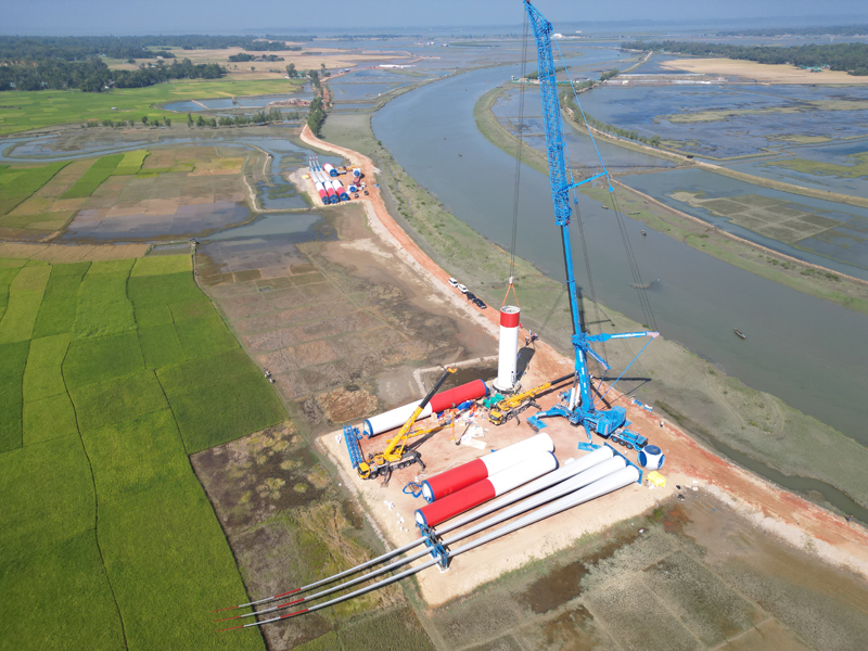 20221028 第1节塔筒吊装-A.JPG