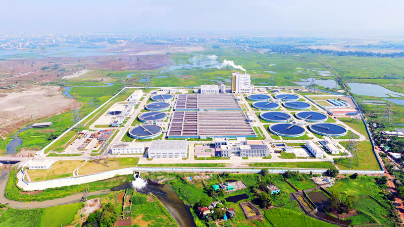 2 污水处理厂主厂区.jpg