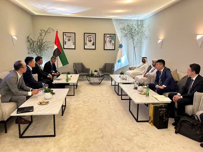 5.与Masdar副首席运营官会谈.jpg